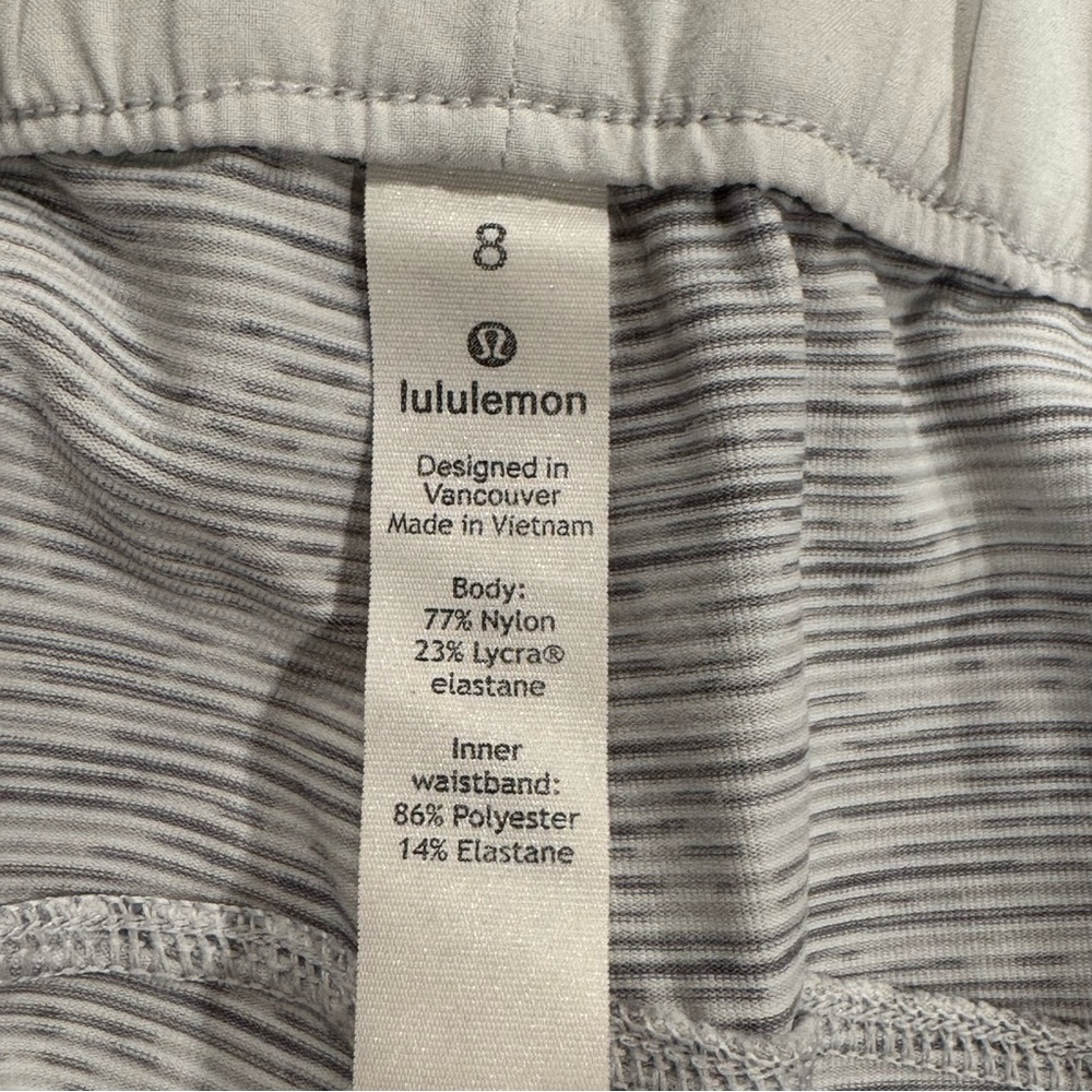 LULULEMON On The Fly Women's Space Dye Gray Shorts Pockets Gym Workout Casual - Picture 9 of 14